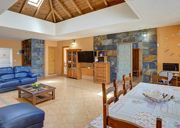 Susi ヴィラ カレタ・デ・フステ